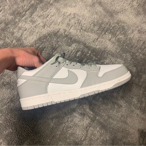 Nike Dunk Low Gray Fog Size 12